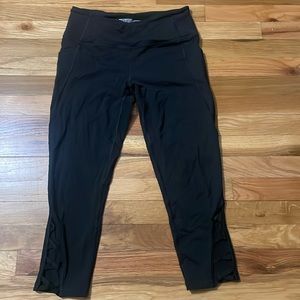 Victoria secret  knockout sport capri  leggings